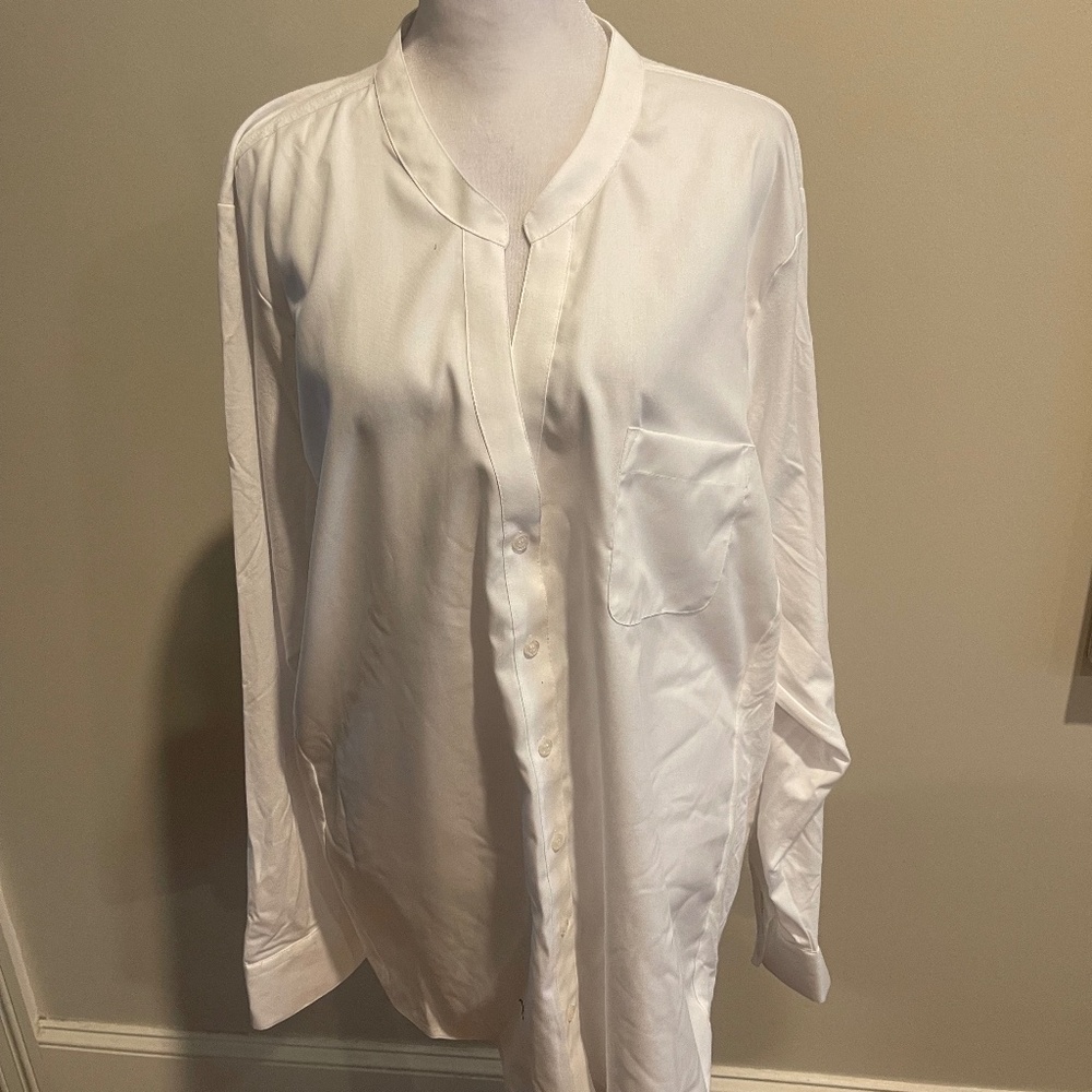 Professional & perfect Calvin Klein white plus size blouse with pocket. New/tags